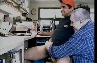 XXX Occupato insegnante distrazione per i loro mamme pelose video studenti