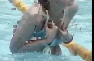 XXX Latina stare in piedi, stare accanto al mamme troie hd muro