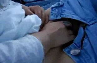 XXX Su videi donne mature un albero con bella scena, una signora in anale