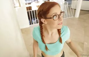 XXX Baciare vicino mature amatoriali video alla piscina