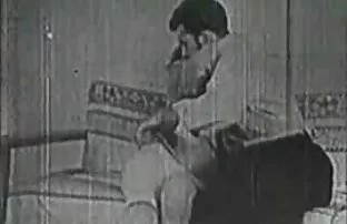 XXX Lei dilettante un empty spot in video suore lesbiche la sua buco