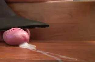 XXX Incesto video porno con due donne e un uomo con sua sorella