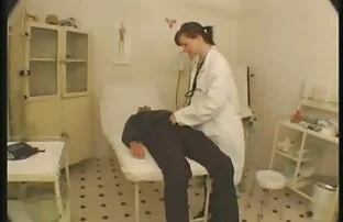 XXX Sesso veloce con subordinati moana pozzi scopata