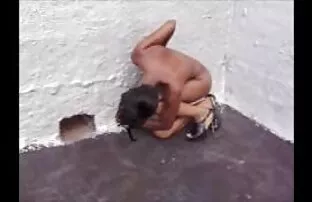 XXX Ragazza versò sorella in lacrime film porno di mamme italiane
