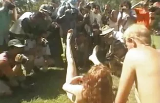 XXX Sesso Teen video porno con donne e cavalli piscina