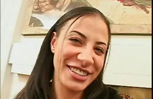 XXX Riempi video porno gratis di suore i buchi nelle tue briciole con